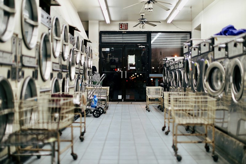 Laundry service in Green Park - professional laundry facility