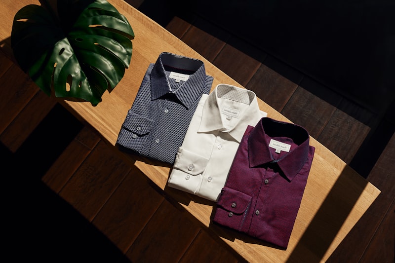 Shirt cleaning service Green Park - crisp collars and cuffs